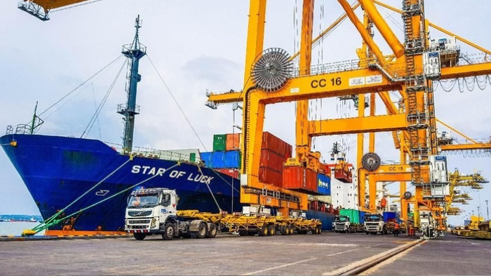 Pelabuhan Terbesar di Indonesia