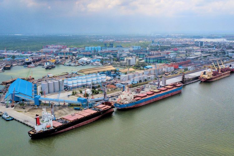 Pelabuhan Belawan Kota Medan Sumatera Utara