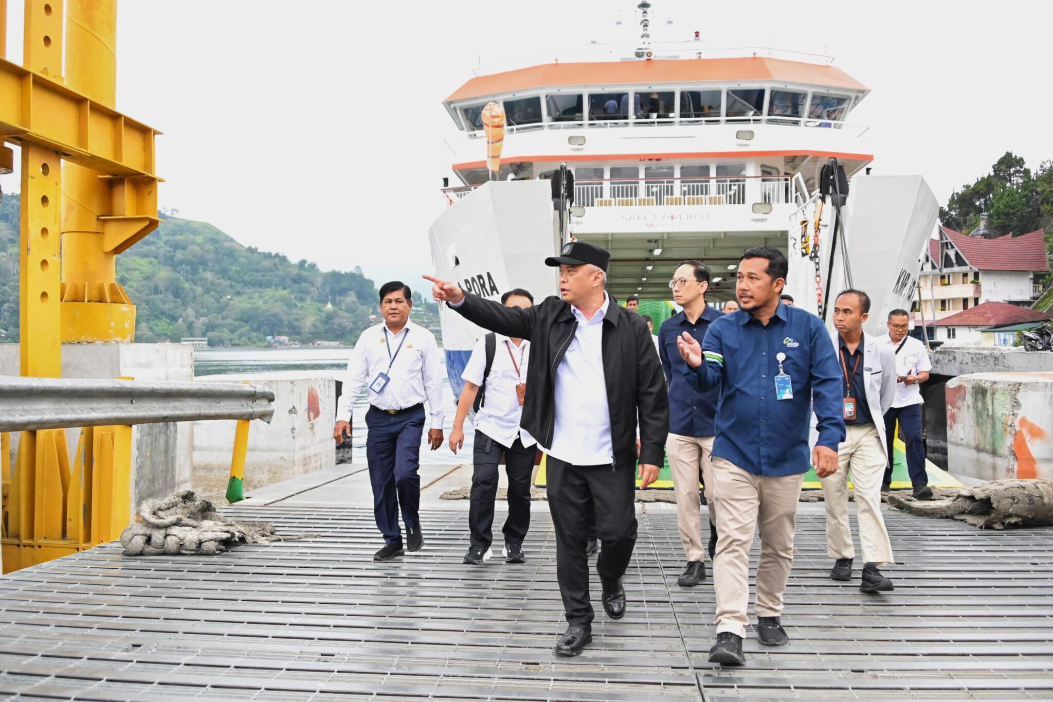 Menhub Tinjau Pelabuhan Ajibata
